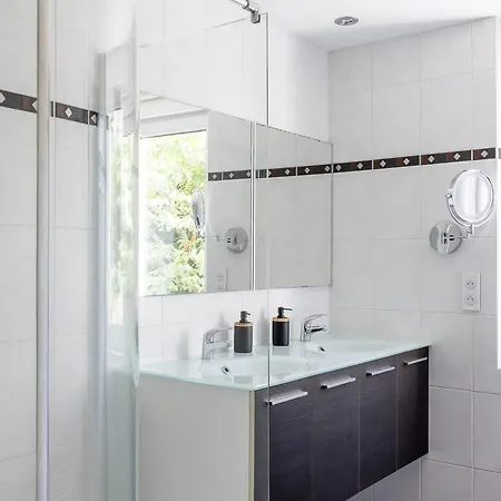 Lumineuse Avec Spa, Jardin Et 5 Pres De Nancy - Fr-1-584-332